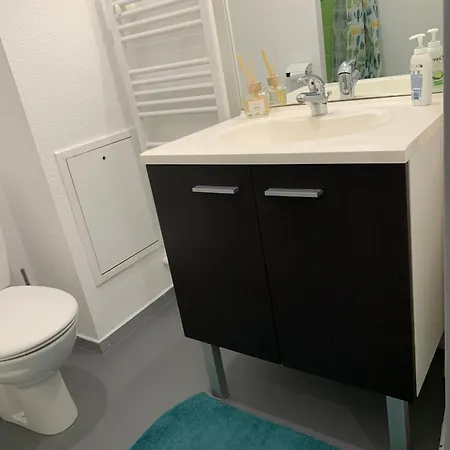 Sixième Apartment
